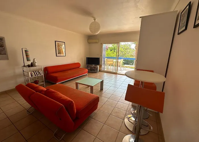 Appartement Avec Grande Terrasse, Piscine Chauffee Et Parking, A 700M Des Plages De Collioure - Fr-1-309-402