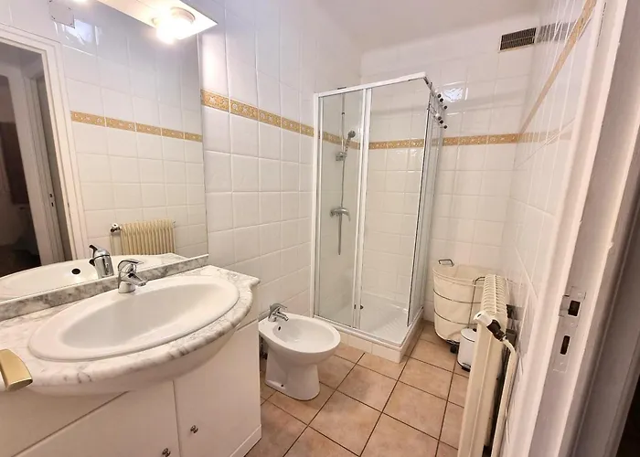 Appartement Avec Grande Terrasse, Piscine Chauffee Et Parking, A 700M Des Plages De Collioure - Fr-1-309-402