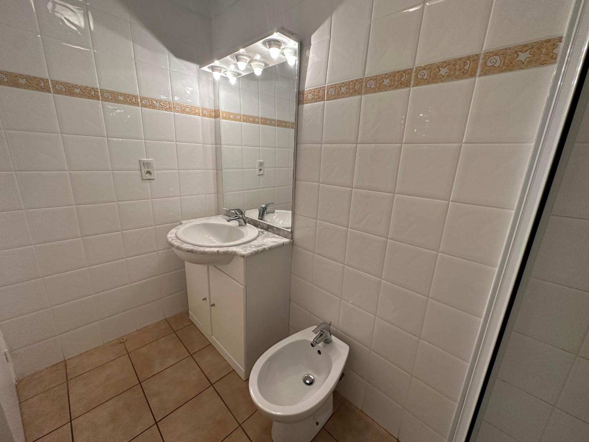 Avec Grande Terrasse, Piscine Chauffee Et Parking, A 700m Des Plages De - Fr-1-309-402 Appartement